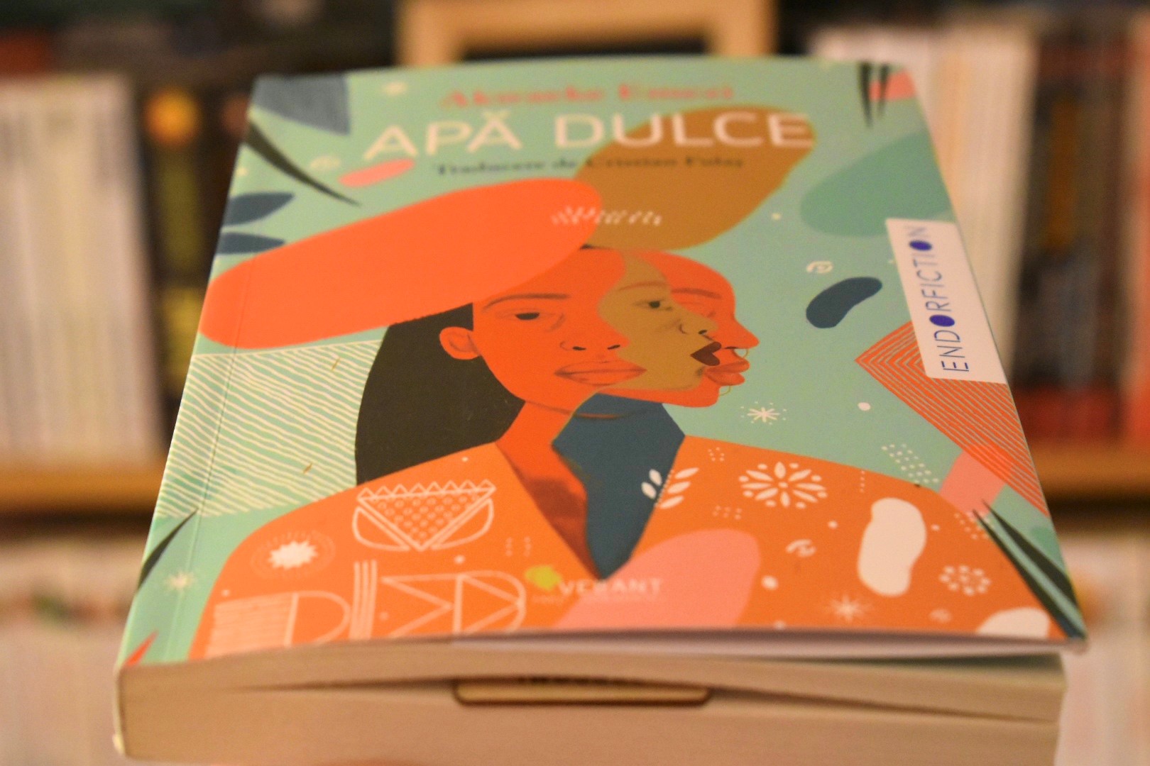 Apă dulce – Akwaeke Emezi