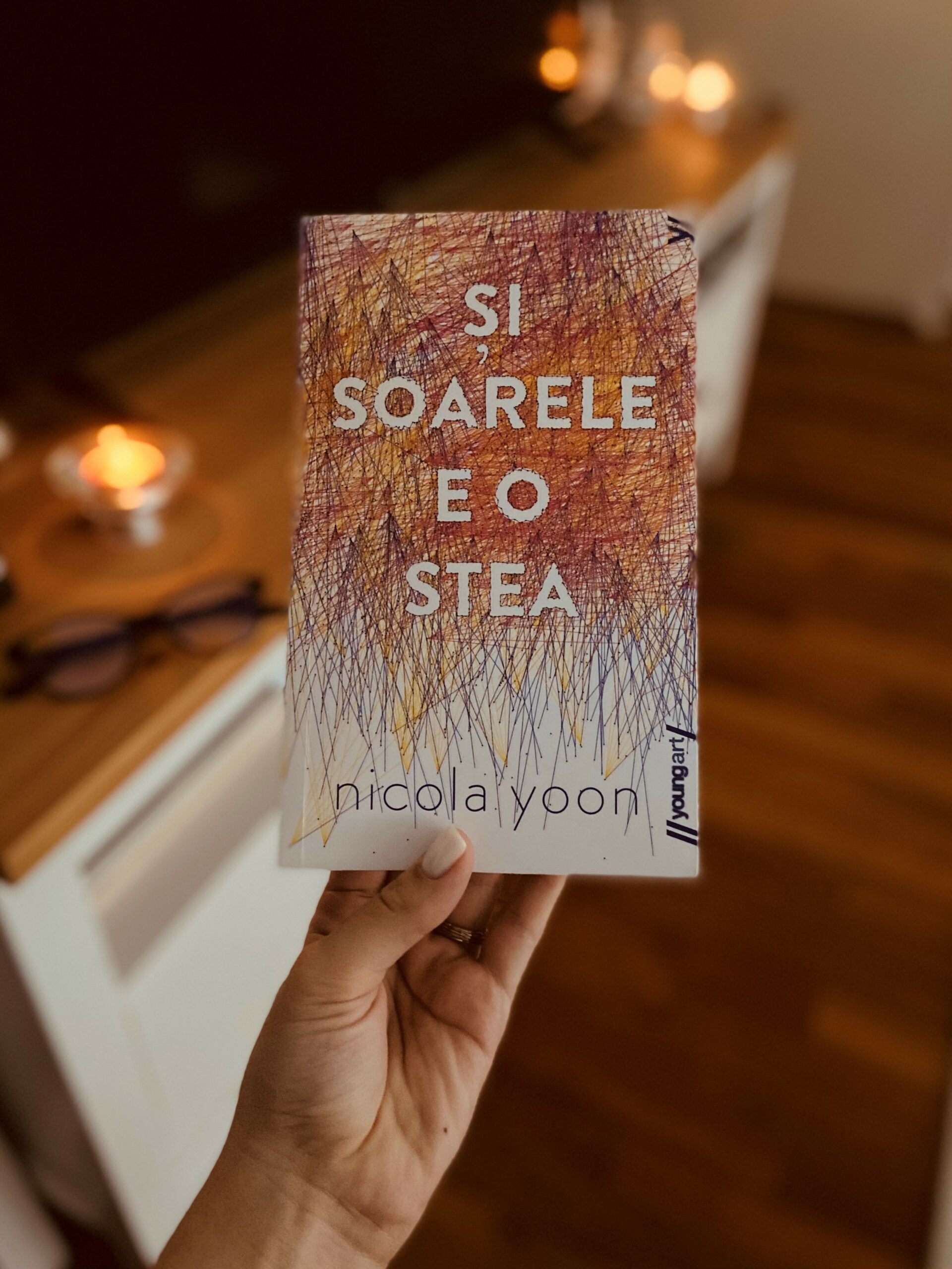 Și soarele e o stea | 100 de cuvinte